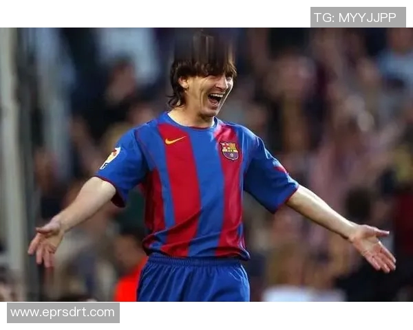 天下足球中的球星风云人物盘点揭示足坛传奇与当红巨星的精彩故事